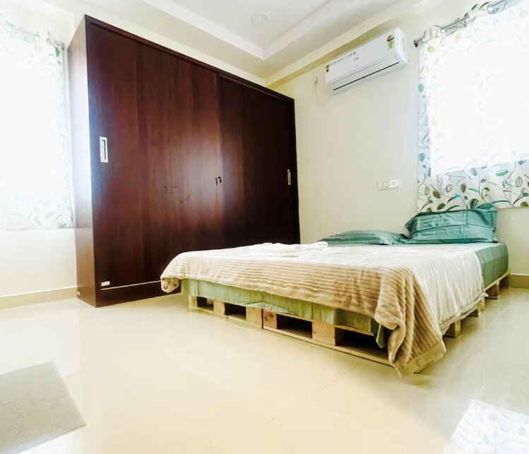 Kondapur floral 2bhk - Tap to explore photos