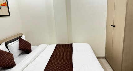 Hotel Ratan Infinity (Near Nagpur Railway Station) Room Type - Super Deluxe