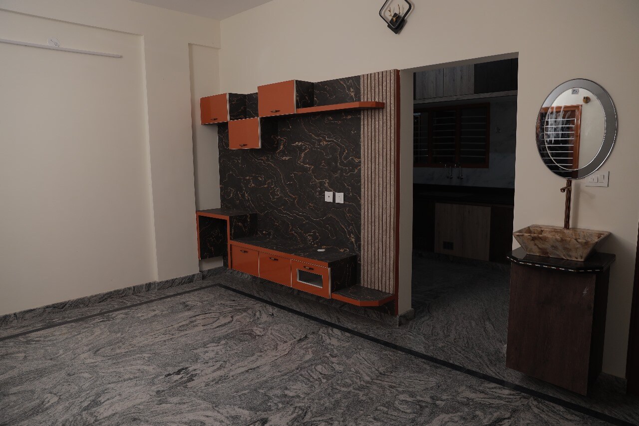 Golden Tulips 3BHK - Tap to explore photos