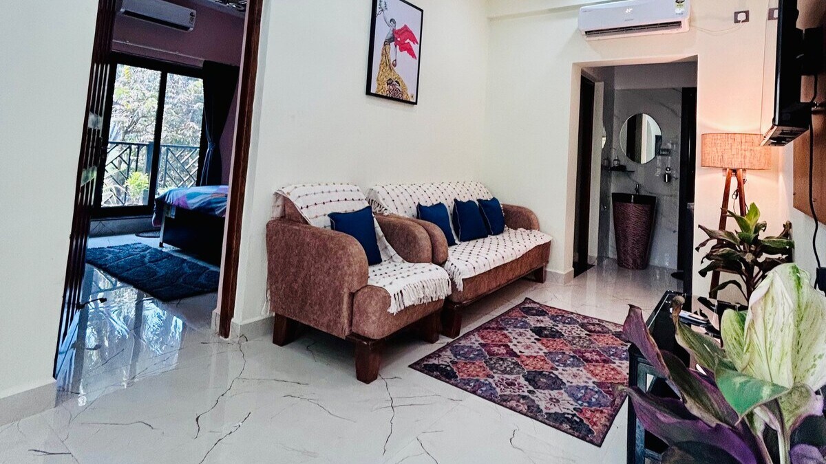 2BHK Oasis Retreat Near Thalassa and Udo Beach - Tap to explore photos