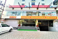 Hotel Mundrika Delux