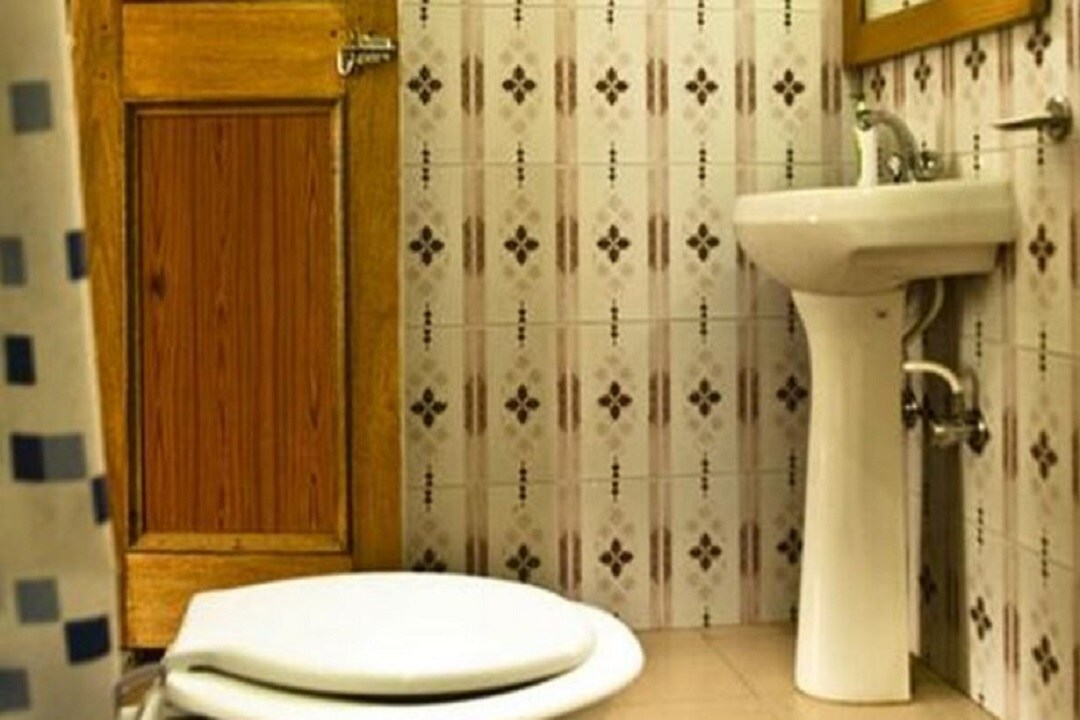 Hotel Ragini - Tap to explore photos