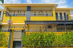 Hotel O Azeela Kost Syariah