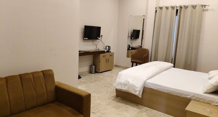 SS Grand Room Type - Bedroom 1