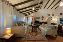 Sundays Forever Wildflower Cottage 3 Bedroom