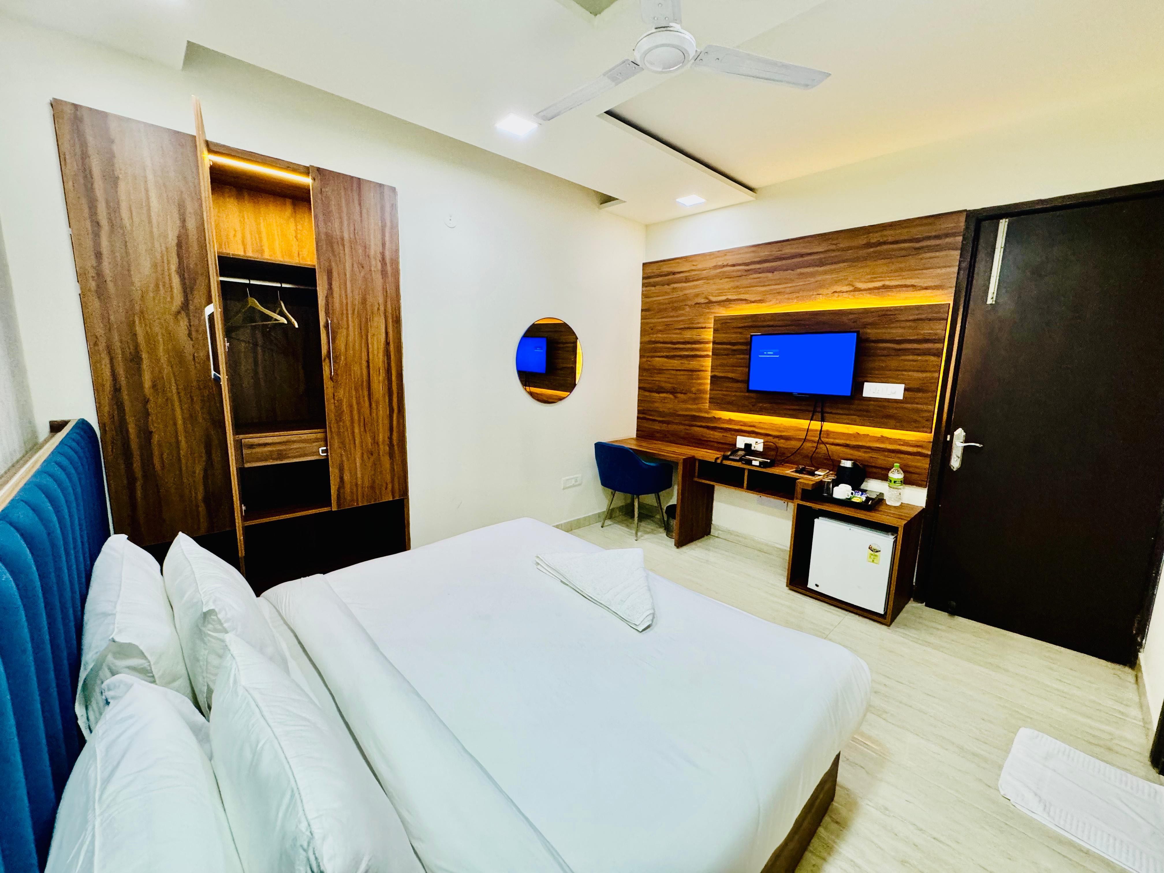 Palette Hotel & Convention Centre by CheckIn, Millennium City Gurugram - Tap to explore photos
