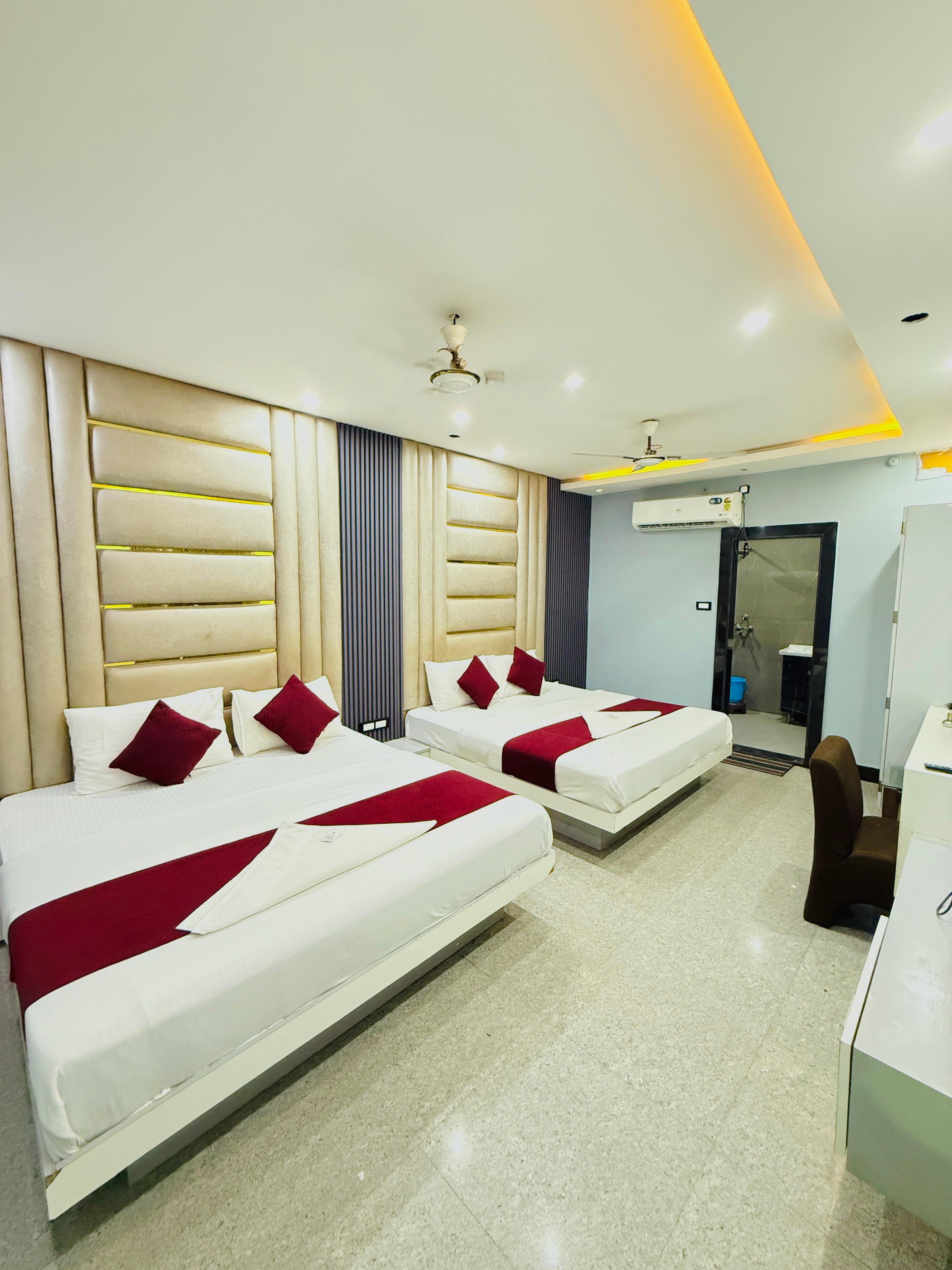 Hotel Manish International - Tap to explore photos