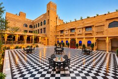 Hotel Narayan Niwas Palace