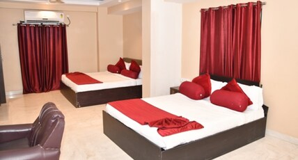Chinmaye Inn Room Type - Deluxe Family Suite With Two King Size Bed