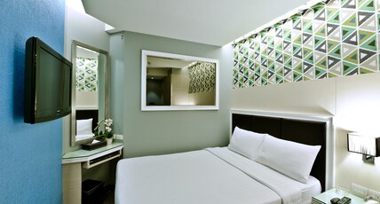 Prestige Suites Nana Room Type - Standard Double Room