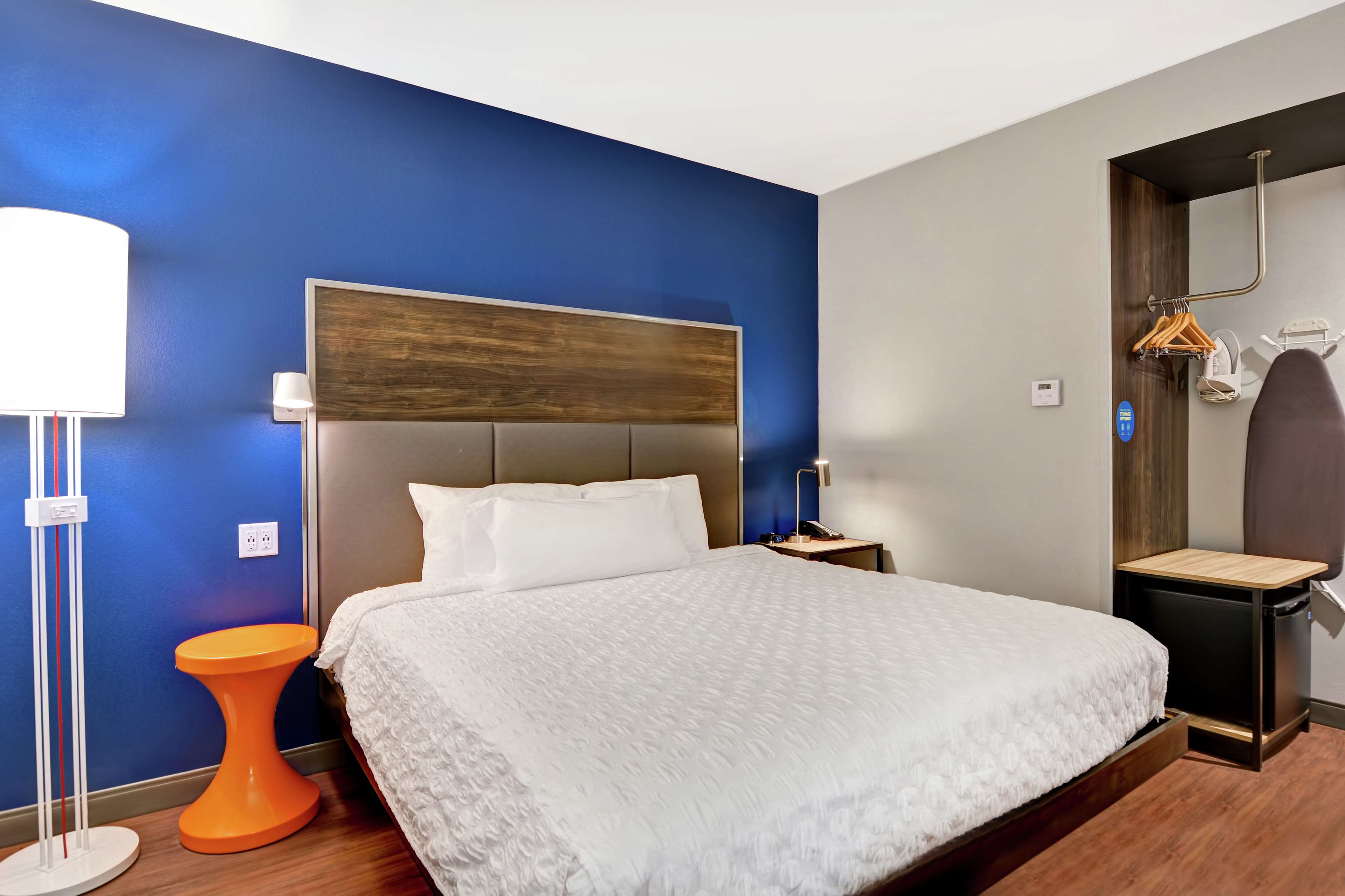 Tru by Hilton Idaho Falls - Tap to explore photos
