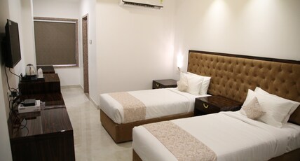 Tulsi Comfort Room Type - DELUXE TWIN ROOM