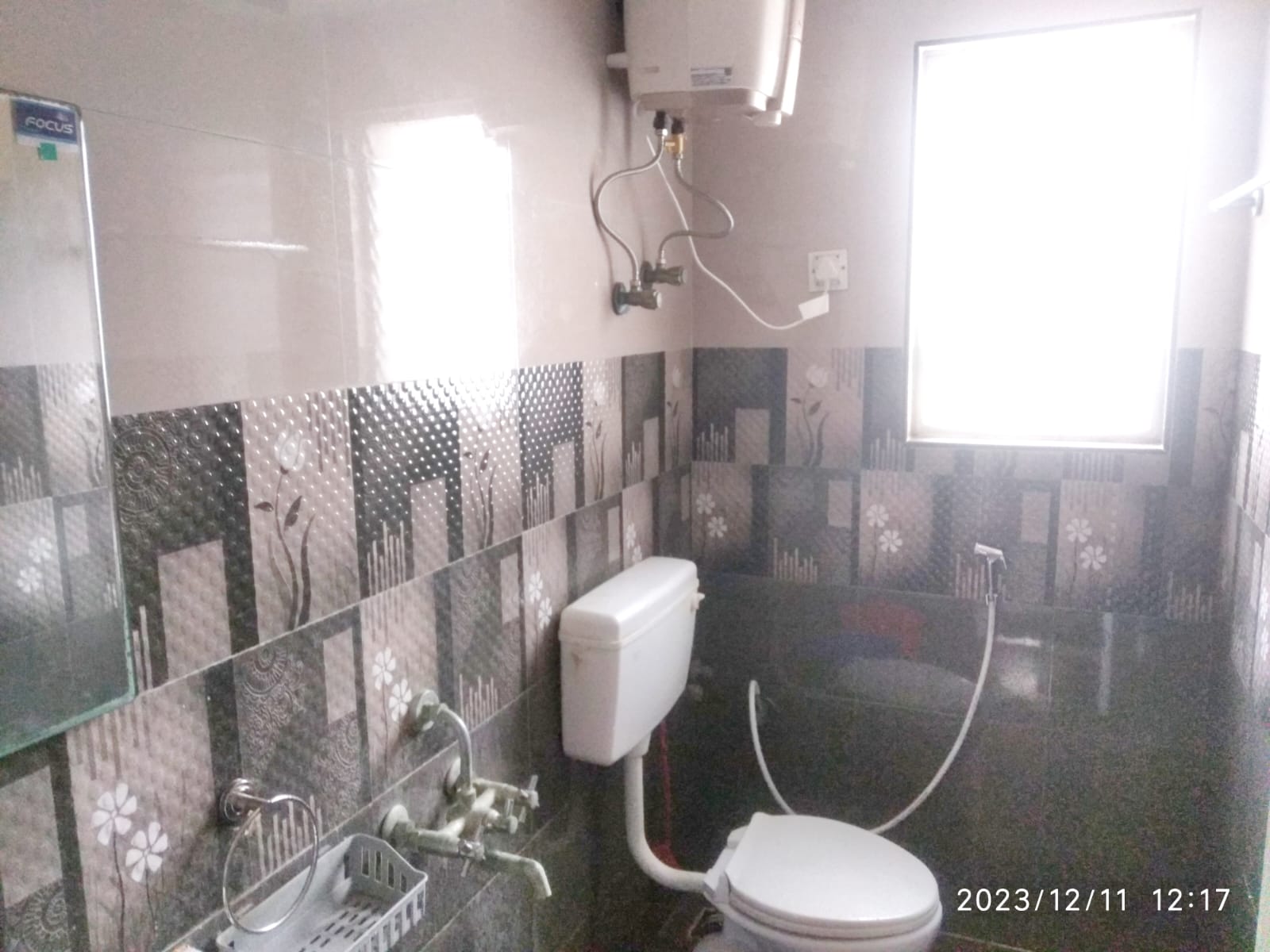 Royal Seaward Service Apartments, Chennai - Tap to explore photos