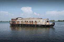 Damodar House Boat