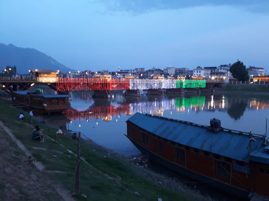 Mannat Resorts -Jehlum Riverfront - Tap to explore photos