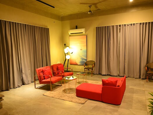 Empire Anand Villa By Luxor Holiday Home Stays - Tap to explore photos