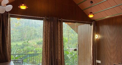 Ibni Springs Cottage Room Type - Coffee Canopy Cottage