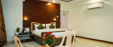 Treebo Hillway Inn Main Market