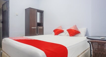 Hotel O Pondok Hikmah Makassar Room Type - Indonesia Standard Double