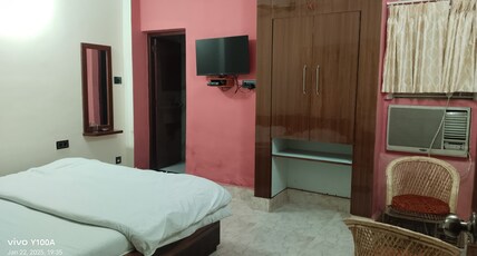 New Hindusthan Hotel Room Type - DOUBLE NON AC ROOM
