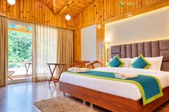 Qcent Woods Resort & Spa Rishikesh