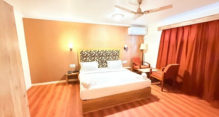 Hotel Kareem Residency Room Type - Deluxe Room AC Block B (Without Lift)