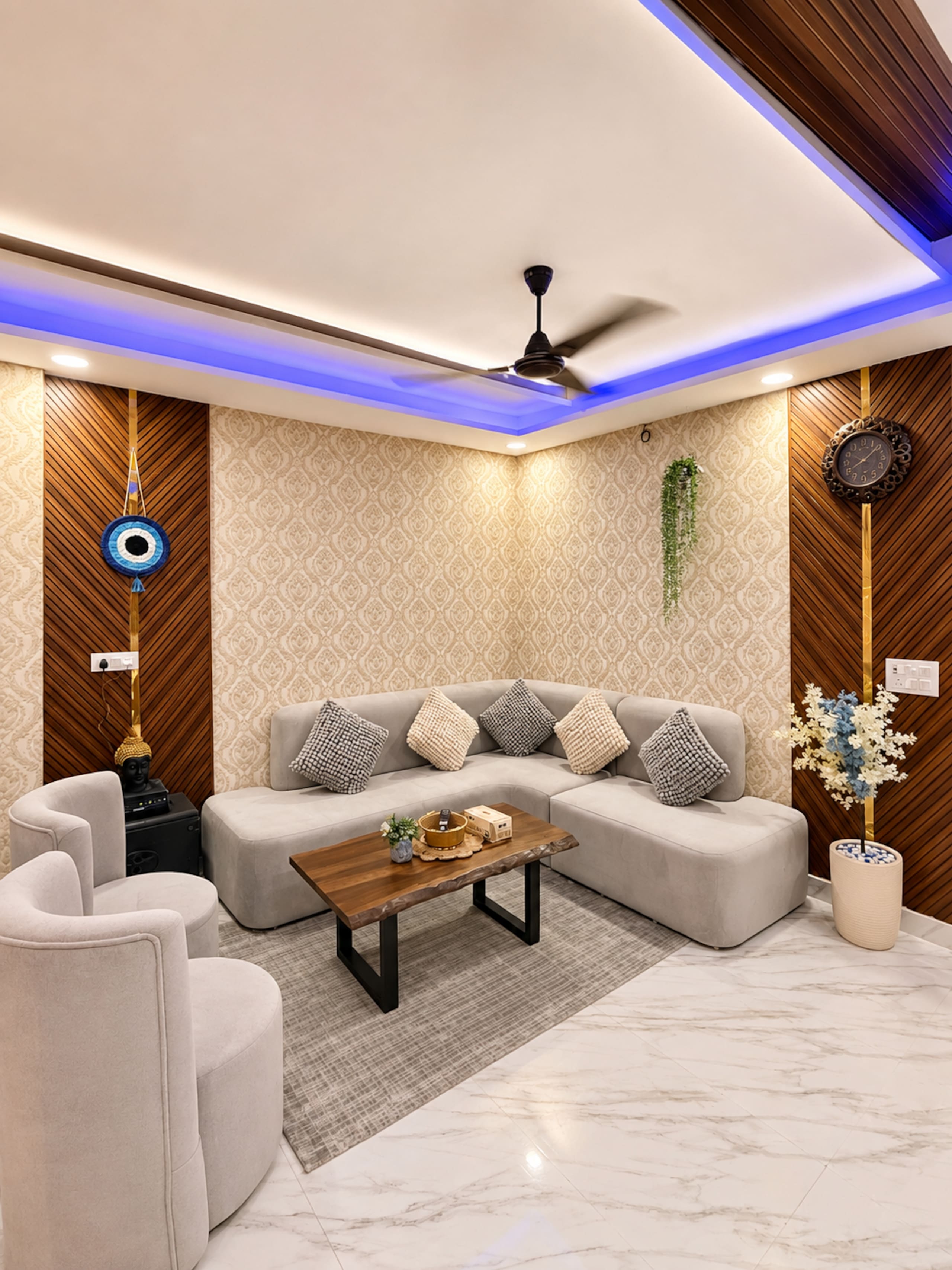 The Zenith Stay Luxury 3BHK Apartment - Tap to explore photos