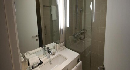 Awfad Hotel Room Type - Premier King Room