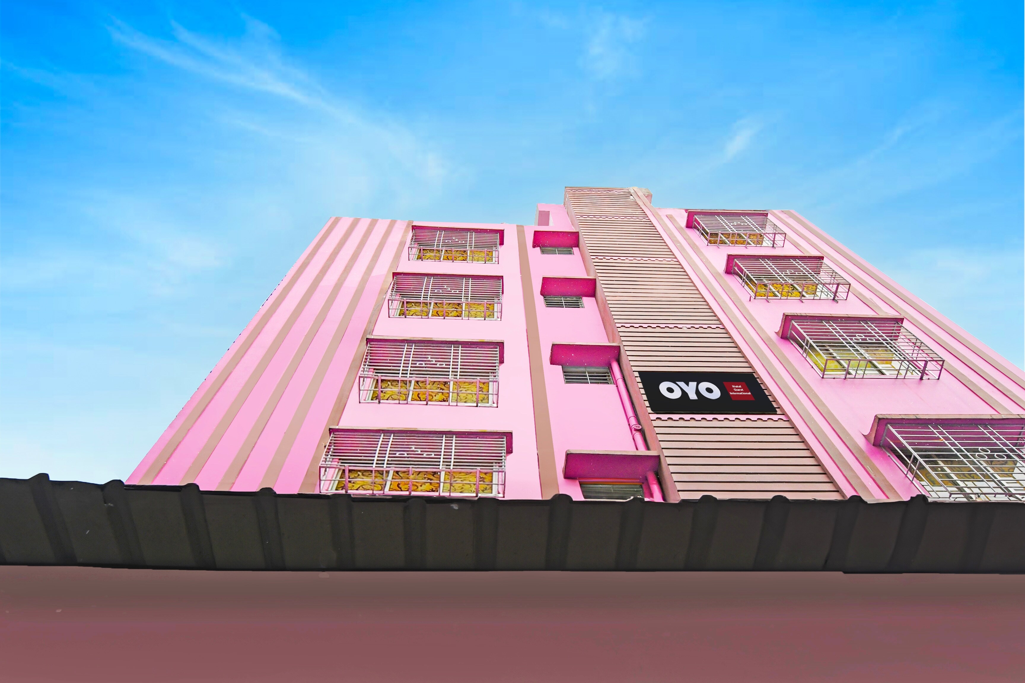 Hotel O Quest International - Tap to explore photos