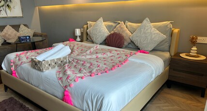 Orchid Stays Cozy Luxury Studio w Aravalli View Room Type - Orchid Stays Cozy Luxury Studio w Aravalli View