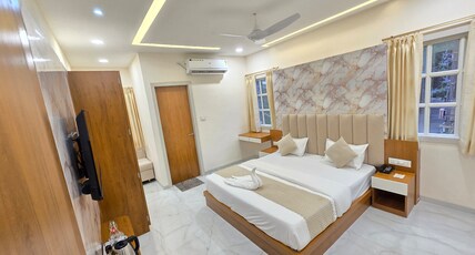 Vaikuntha Stays Hotel Room Type - Executive Room