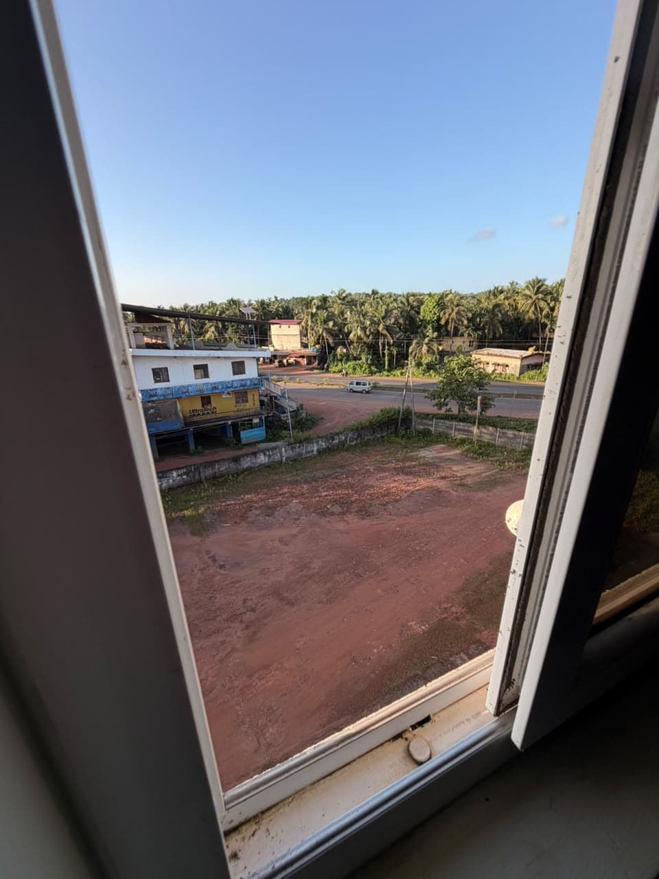 Grand Inn Lodging And Boarding - Tap to explore photos