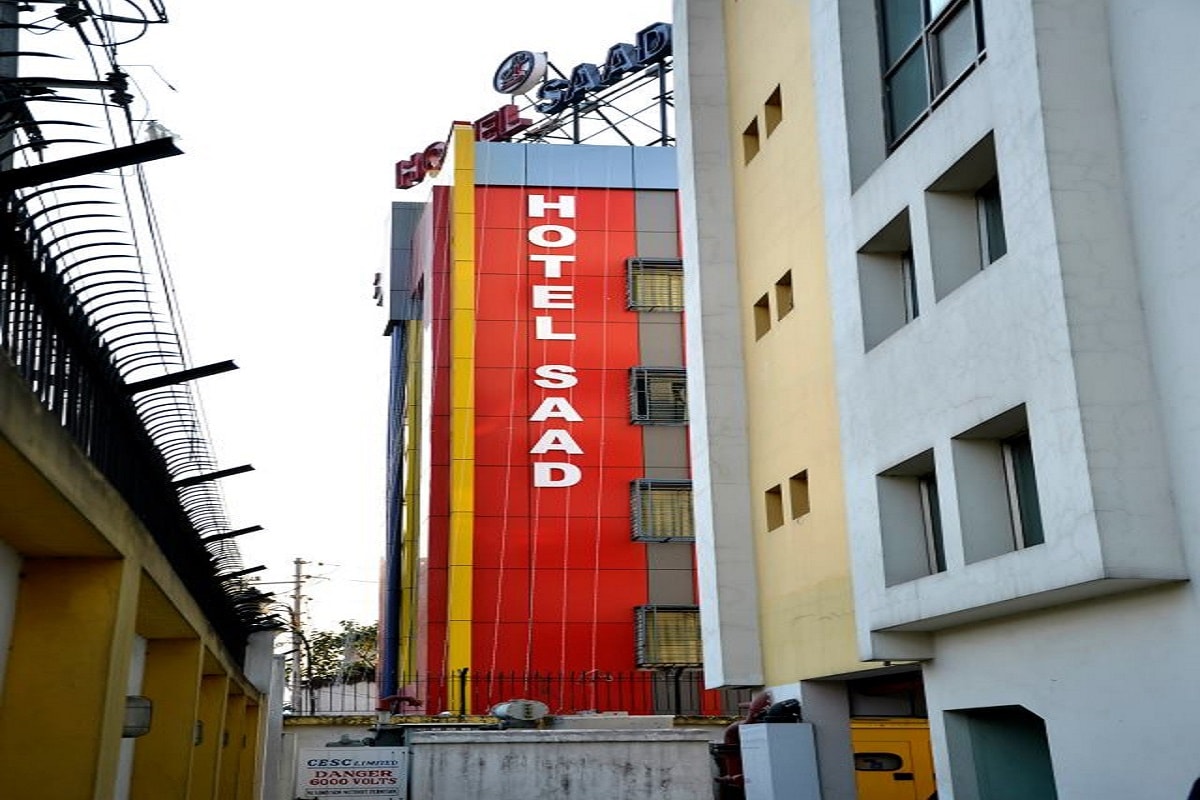Hotel Saad -1 km from Biswa Banga Mela Prangan - Tap to explore photos