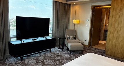 Hyatt Regency Ahmedabad Room Type - REGENCY EXECUTIVE SUITE