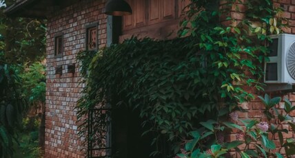 BARSATI RANCHES Room Type - BARN HOUSE with balcony