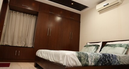 ELITE HOMES PERFECT GUEST ROOMS Room Type - Deluxe ac room ELITE HOMES PERFECT GUEST ROOMS Room Type - Deluxe ac room