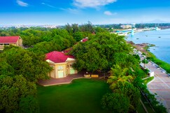 Ras Resorts by Treat