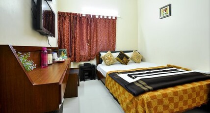 Innra Guest House Room Type - Deluxe Room with Free Wi-fi