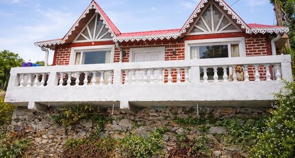 Serene 2BR Hill Cottage in Kurseong Room Type - Serene 2BR Hill Cottage in Kurseong