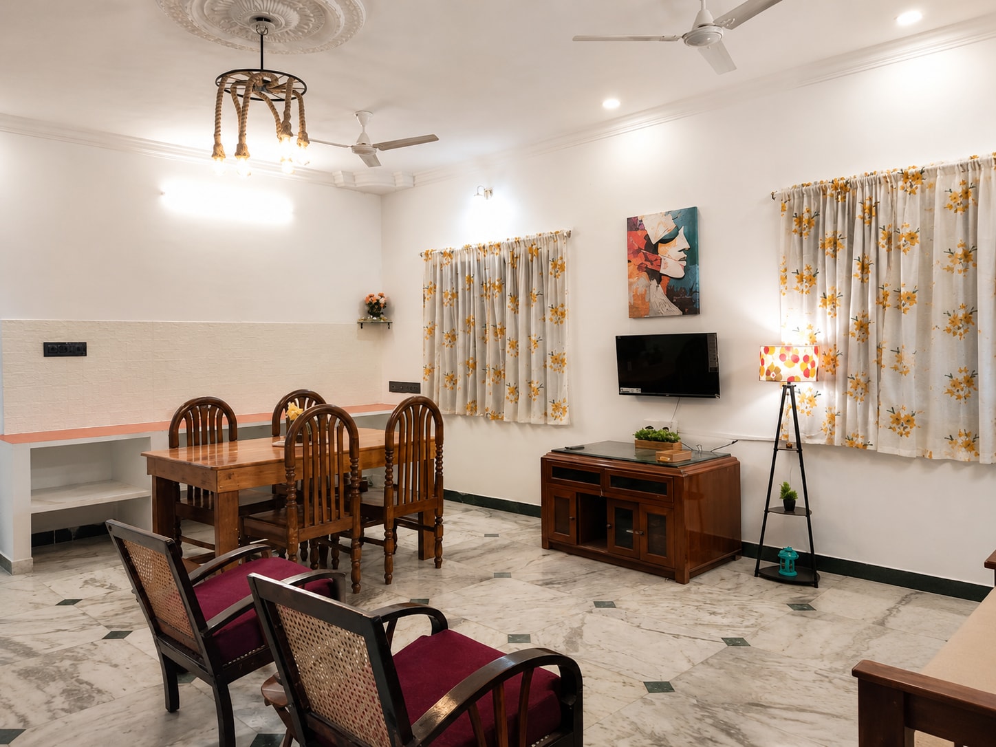 Spacious 2.5 BHK 4 km Rock Beach Side Group Size 5 to 10 Pax - Casita - Tap to explore photos