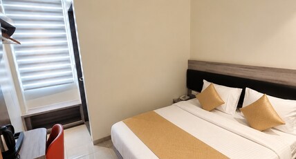 HOTEL SERA, Vadodara Room Type - Sera Business
