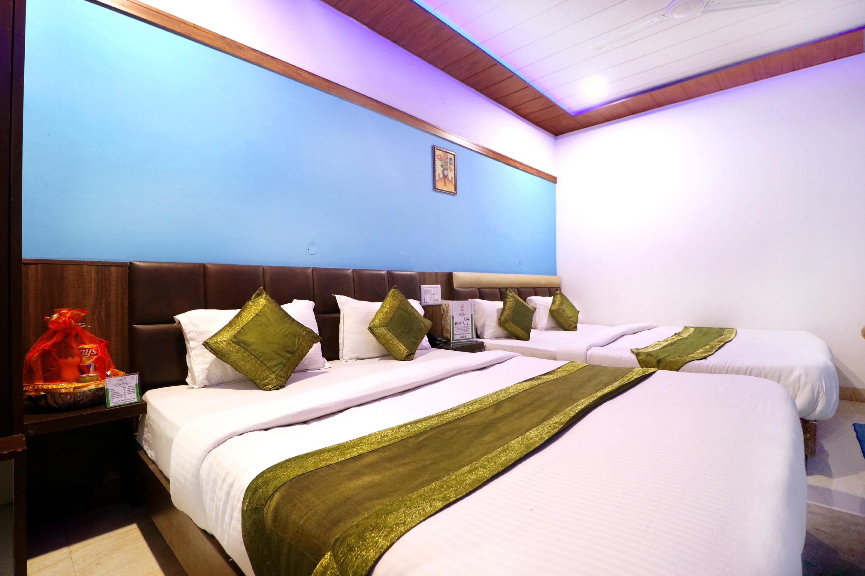 Hotel Seven- Centre of City Chandigarh - Tap to explore photos