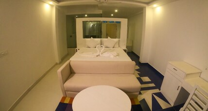 Elixir Cliff Beach Resort and Spa Room Type - Ground Floor Sea Facing Room with Balcony