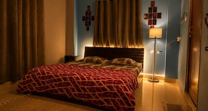Elyvia Stays Room Type - Bedroom 1