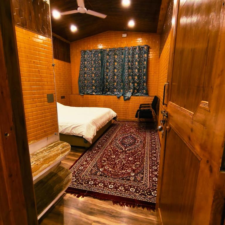 ID VILLA COTTAGE | ENTIRE 2BHK COTTAGE - Tap to explore photos