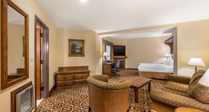 Best Western PREMIER Mariemont Inn Room Type - 1 King Bed, Non-Smoking, Fireplace, Work Desk, Refrigerator, Tempurpedic Bed, Wi-Fi Best Western PREMIER Mariemont Inn Room Type - 1 King Bed, Non-Smoking, Fireplace, Work Desk, Refrigerator, Tempurpedic Bed, Wi-Fi