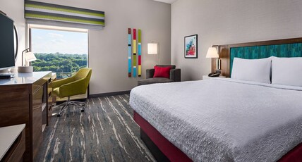 Hampton Inn Canton/Massillon Room Type - KING STANDARD-NON SMOKING
