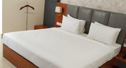 Hotel NamLau Room Type - Deluxe room