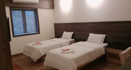 Ant biz room Room Type - Deluxe Twin Room