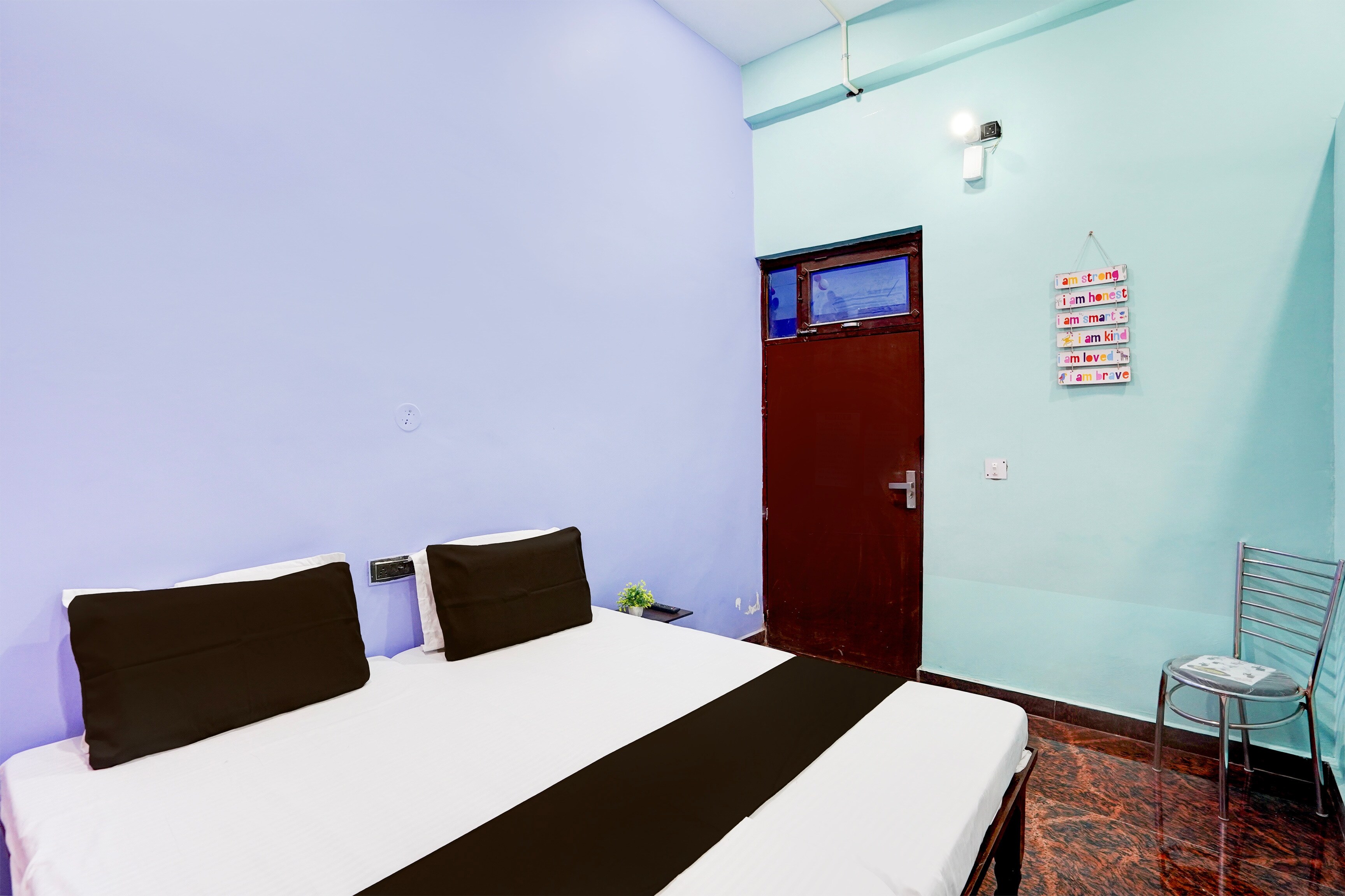 Hotel O HALDIRAMA HOTEL AND RESTAURANT - Tap to explore photos
